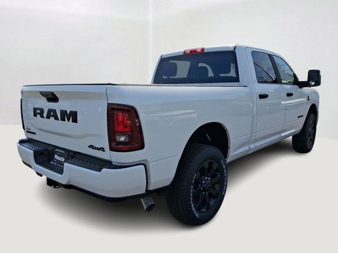 New 2026 RAM 3500 Big Horn AWD/4WD image 3