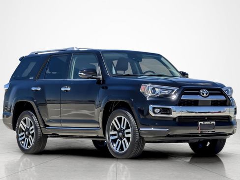 Certified 2024 Toyota 4Runner Limited AWD/4WD image 7