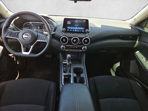 Used 2024 Nissan Sentra SV FWD image 21
