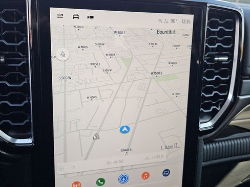 New 2025 Ford Ranger Lariat w/ Black Appearance Package image 13