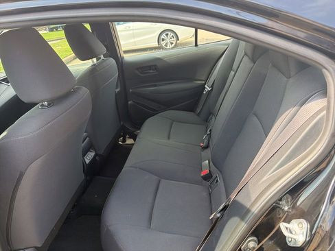 Used 2024 Toyota Corolla LE FWD image 3