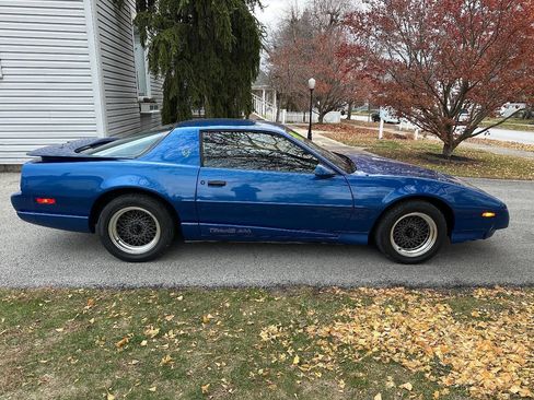 Used 1991 Pontiac Firebird Trans Am image 8