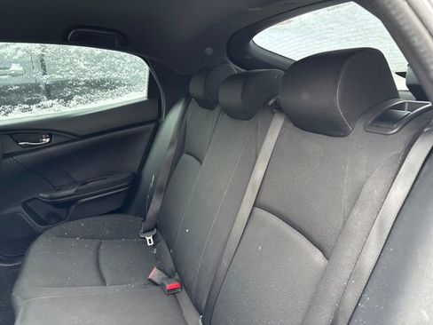 Used 2018 Honda Civic Sport image 10