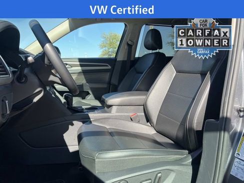 Certified 2021 Volkswagen Atlas SE image 13