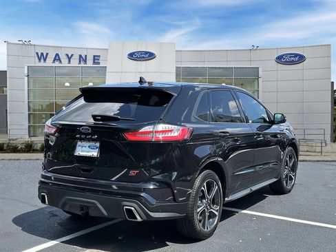 Used 2023 Ford Edge ST AWD/4WD image 5