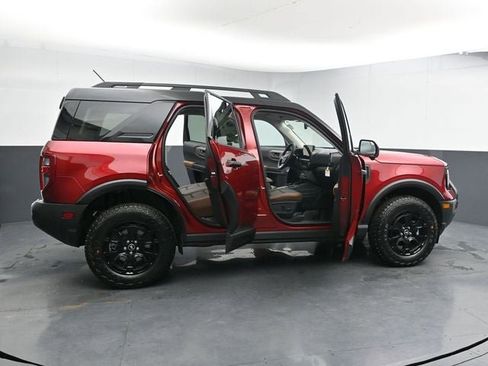 New 2026 Ford Bronco Sport Outer Banks w/ Sasquatch Outer Banks Package AWD/4WD image 40