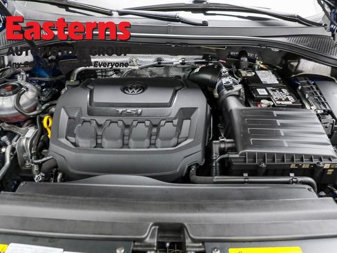 Used 2022 Volkswagen Tiguan SE image 7