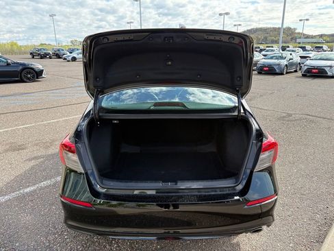 Used 2024 Honda Civic Sport image 4