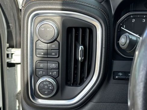 Used 2020 GMC Sierra 1500 AT4 w/ AT4 Premium Package image 17