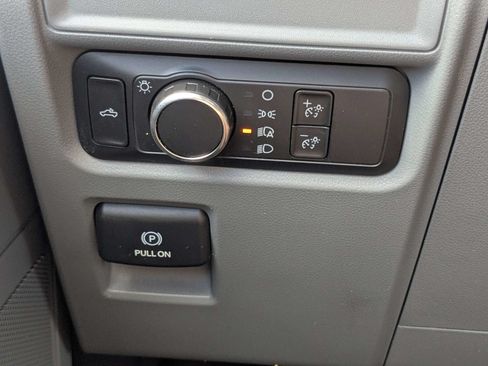 Used 2022 Ford F150 XL w/ Equipment Group 101A High AWD/4WD image 27