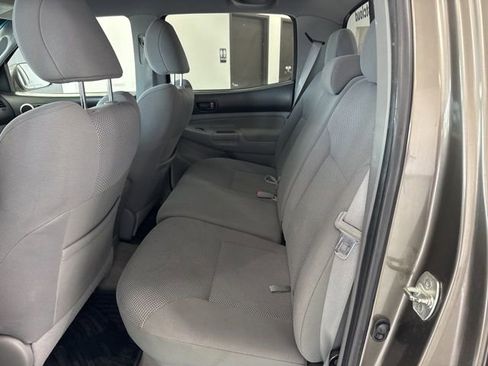 Used 2010 Toyota Tacoma 4x4 Double Cab image 19