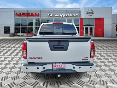 Used 2019 Nissan Frontier SV w/ Value Truck Package RWD image 3