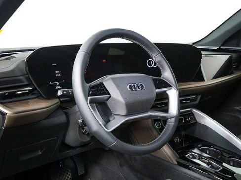 Used 2025 Audi Q5 Prestige image 4