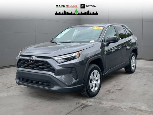 Certified 2023 Toyota RAV4 LE FWD image 1