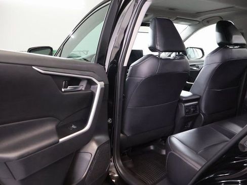 Certified 2024 Toyota RAV4 XLE Premium image 28