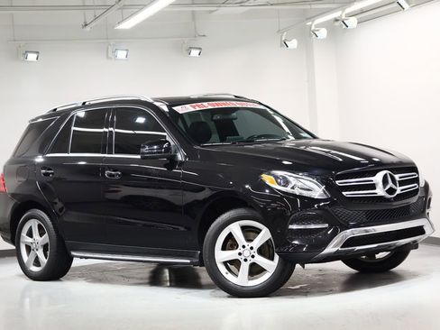 Used 2016 Mercedes-Benz GLE 350 4MATIC image 2