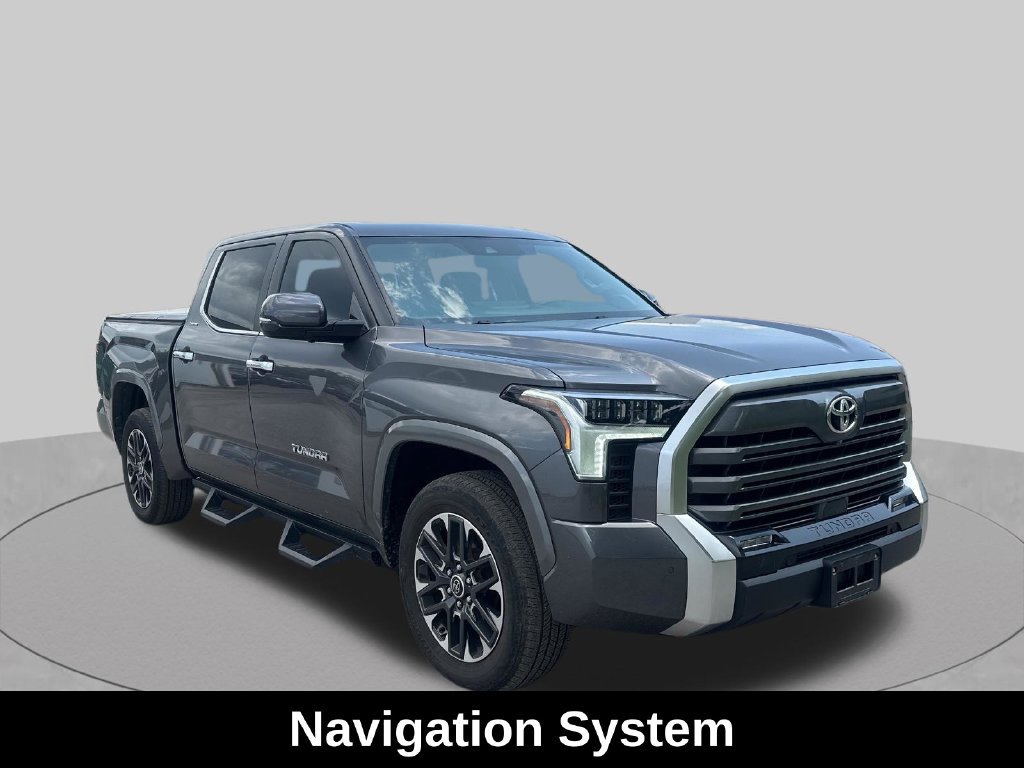 Used 2024 Toyota Tundra Limited AWD/4WD image 10