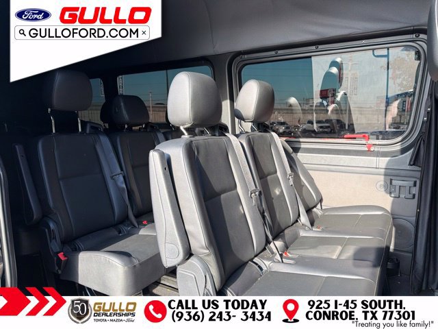 Used 2020 Mercedes-Benz Sprinter 2500 image 4