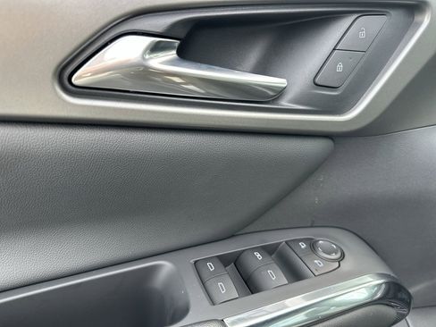 New 2025 Chevrolet Traverse LT w/ Enhanced Driving Package image 23