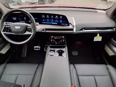 New 2026 Cadillac Vistiq Luxury image 18