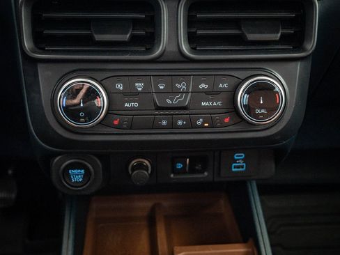 Used 2022 Ford Maverick Lariat w/ Lariat Luxury Package image 36