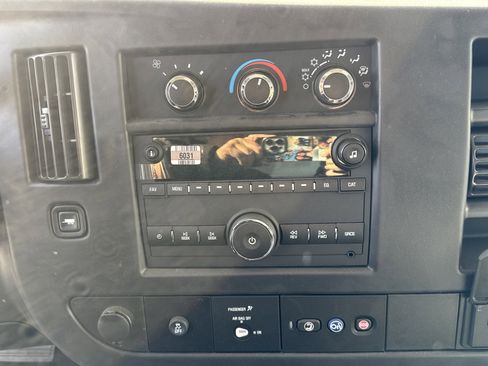 New 2025 GMC Savana 3500 Work Van w/ Power Convenience Package image 20