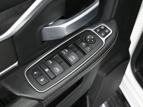 Used 2024 RAM 2500 Big Horn image 23