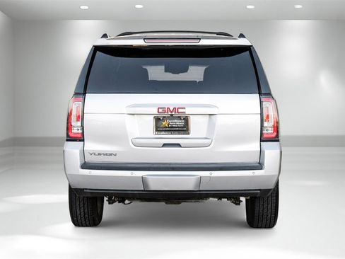 Used 2018 GMC Yukon SLT w/ Open Road Package image 8