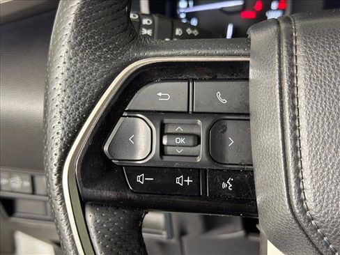 Used 2022 Toyota Tundra SR5 w/ SR5 Premium Package AWD/4WD image 24