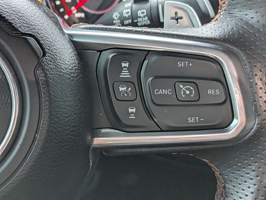 Used 2022 Jeep Wrangler Unlimited Rubicon w/ Trailer Tow Package AWD/4WD image 26