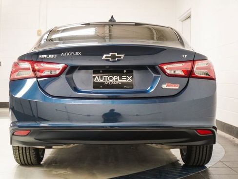 Used 2021 Chevrolet Malibu LT image 34