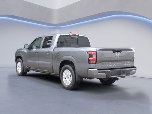 Used 2024 Nissan Frontier SV w/ Technology Package RWD image 4