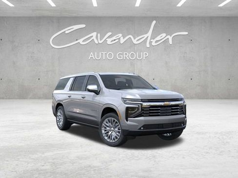 New 2026 Chevrolet Suburban Premier image 1