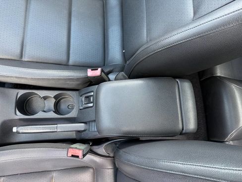 Used 2008 Volkswagen Eos 2.0T image 8