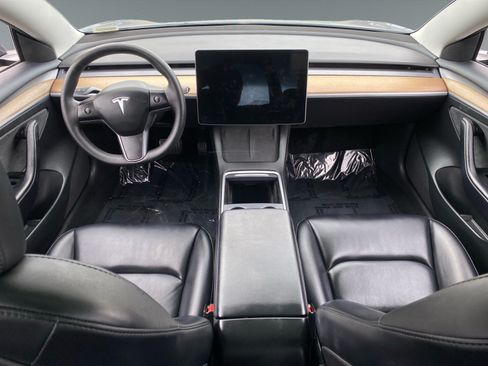 Used 2023 Tesla Model 3 Standard Range RWD image 10