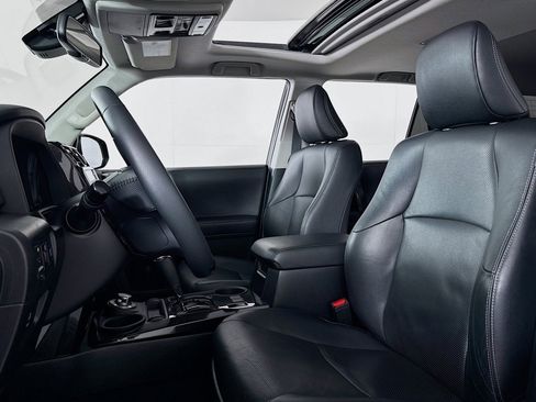 Used 2020 Toyota 4Runner Nightshade image 16