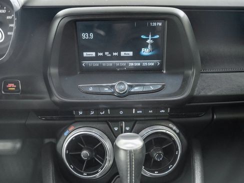 Used 2018 Chevrolet Camaro LT image 20