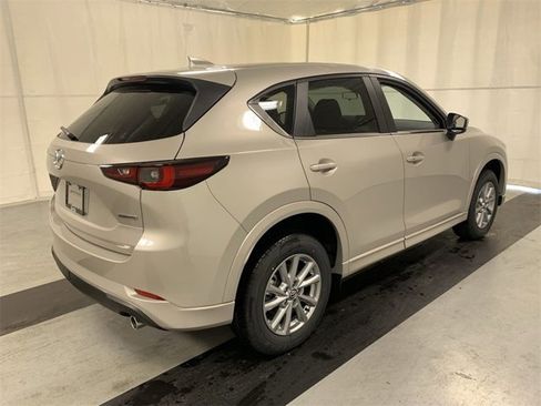 New 2025 MAZDA CX-5 AWD 2.5 S w/ Select Package image 4