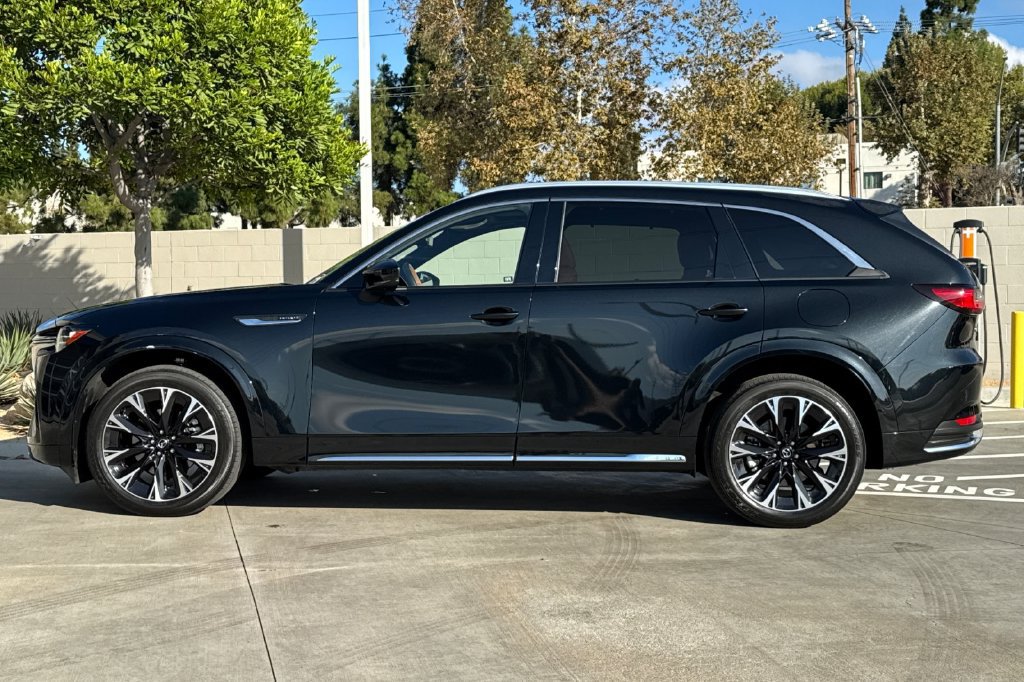 Used 2025 MAZDA CX-90 3.3 Turbo S w/ Premium Plus AWD/4WD image 12