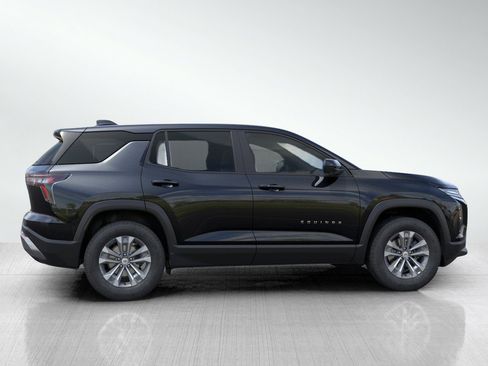 New 2026 Chevrolet Equinox LT w/ Convenience Package II AWD/4WD image 6