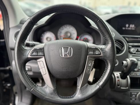 Used 2015 Honda Pilot Touring image 23