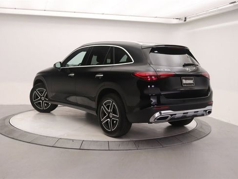 New 2026 Mercedes-Benz GLC 300 image 2