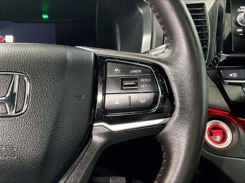 Used 2025 Honda Odyssey Sport-L image 25