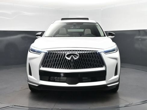 Used 2026 INFINITI QX60 Pure w/ Cargo Package FWD image 10