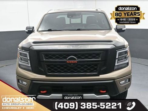 Used 2021 Nissan Titan PRO-4X w/ Pro-4x Convenience Package image 3