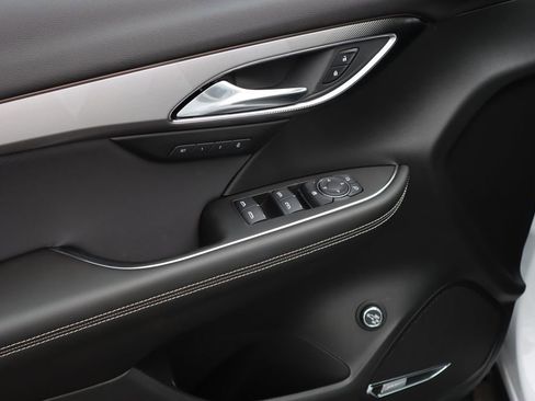 New 2025 Buick Envision Sport Touring image 14