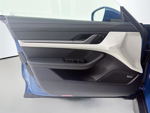 New 2025 Porsche Taycan 4 Cross Turismo image 6