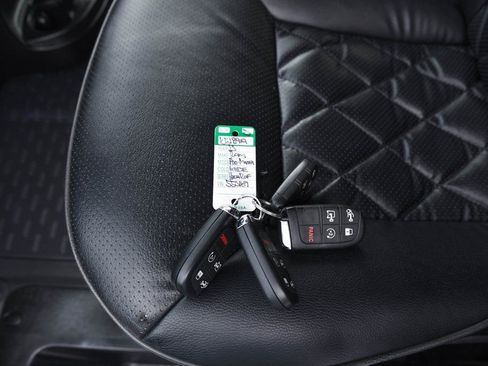 Used 2023 RAM ProMaster 2500 w/ Premium Convenience Group (B) image 26