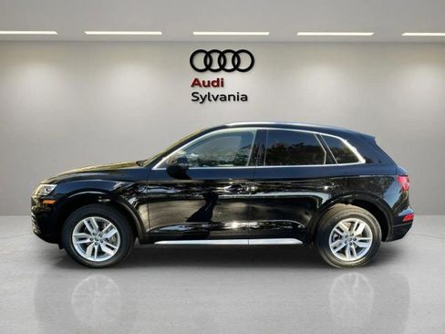 Used 2020 Audi Q5 2.0T Premium w/ Convenience Package image 4