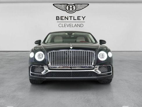 Used 2023 Bentley Flying Spur V8 AWD/4WD image 30